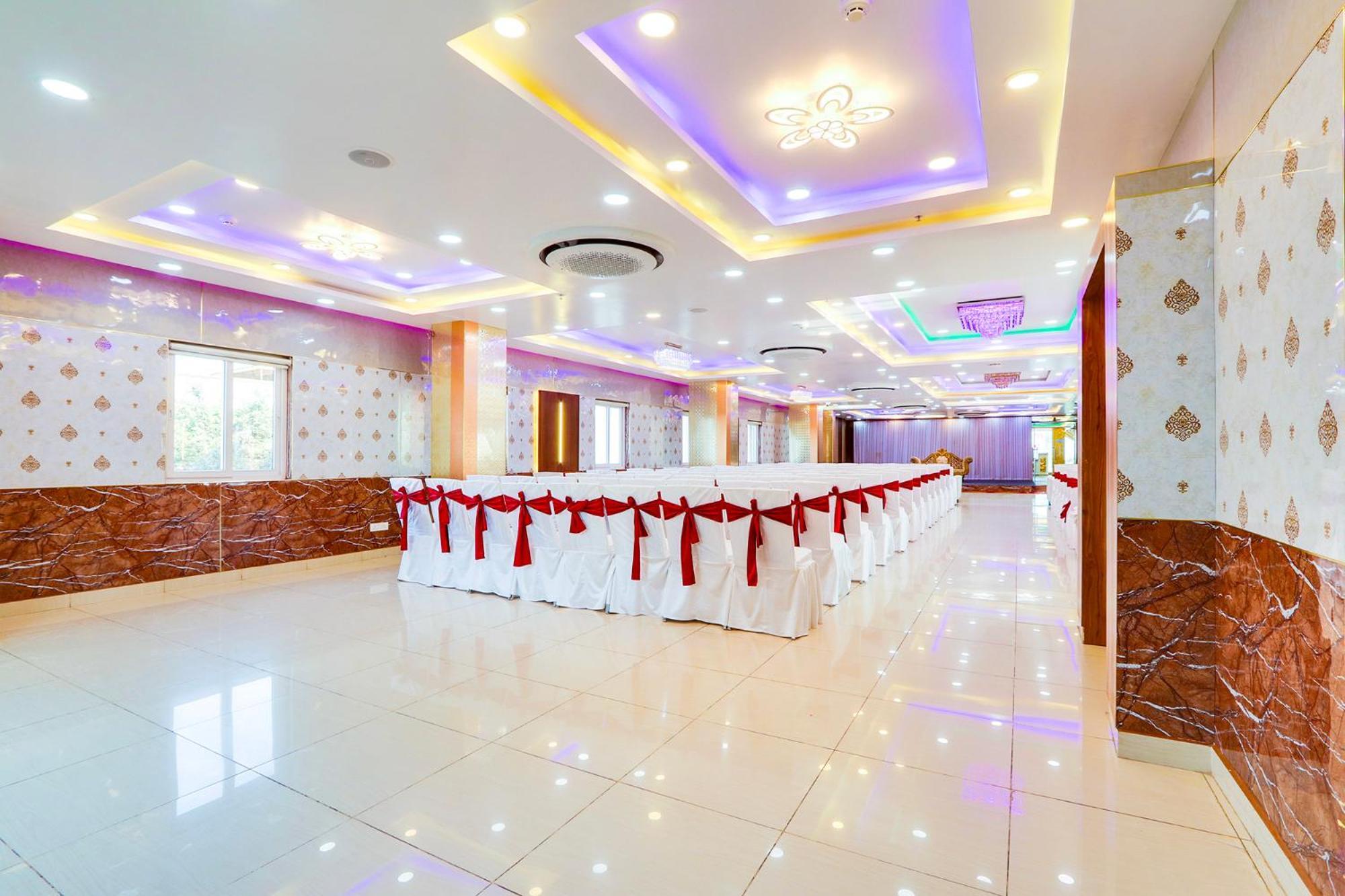 Fabhotel Prime Ravila Grand Hyderabad Exterior foto