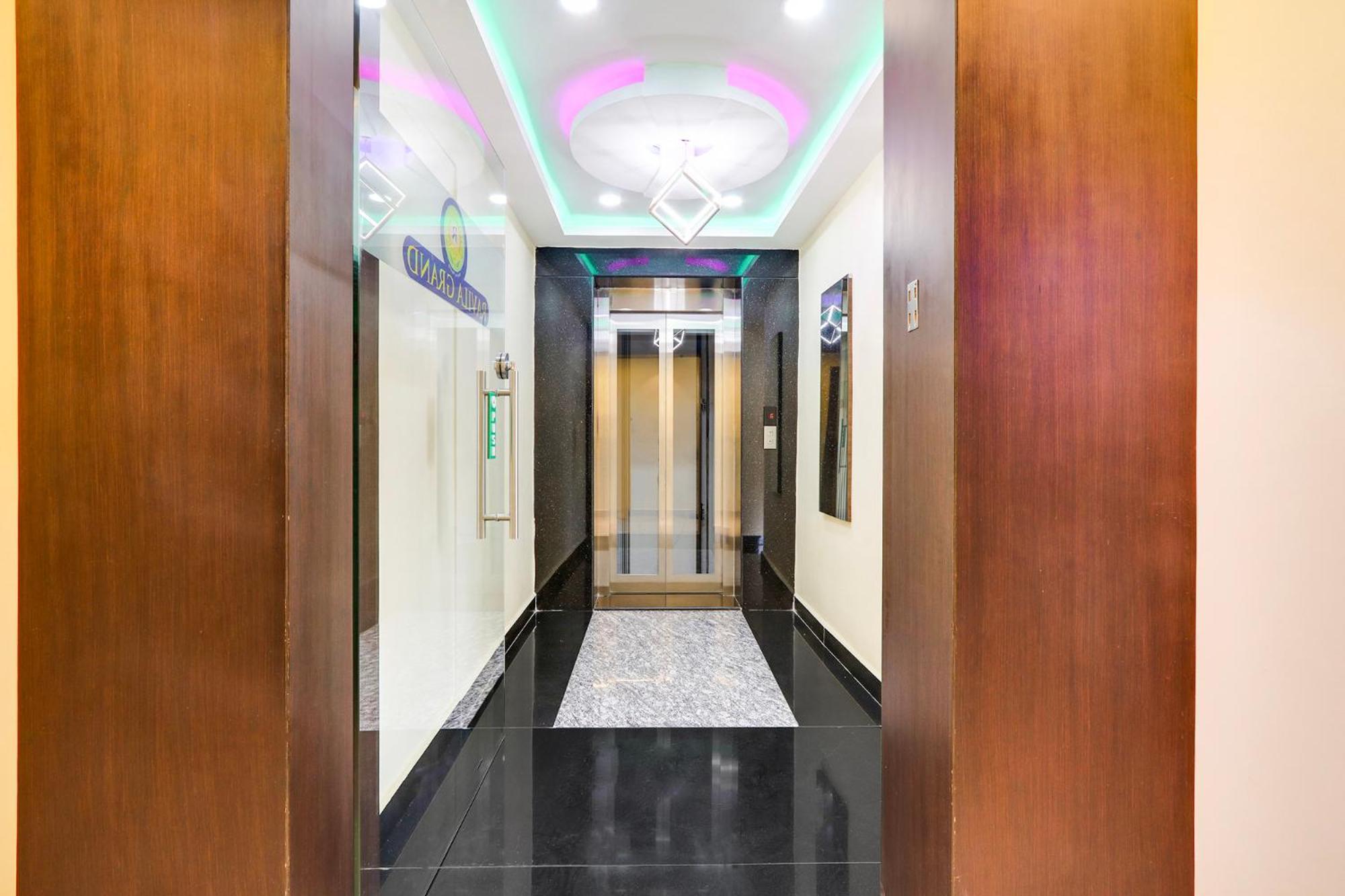 Fabhotel Prime Ravila Grand Hyderabad Exterior foto